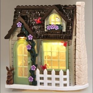 Bath and Body Works Spring Cottage Nightlight